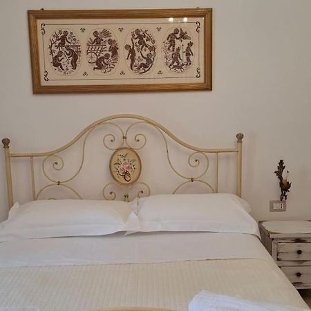 Casa Vacanze Vico Minaudo Catania Bagian luar foto